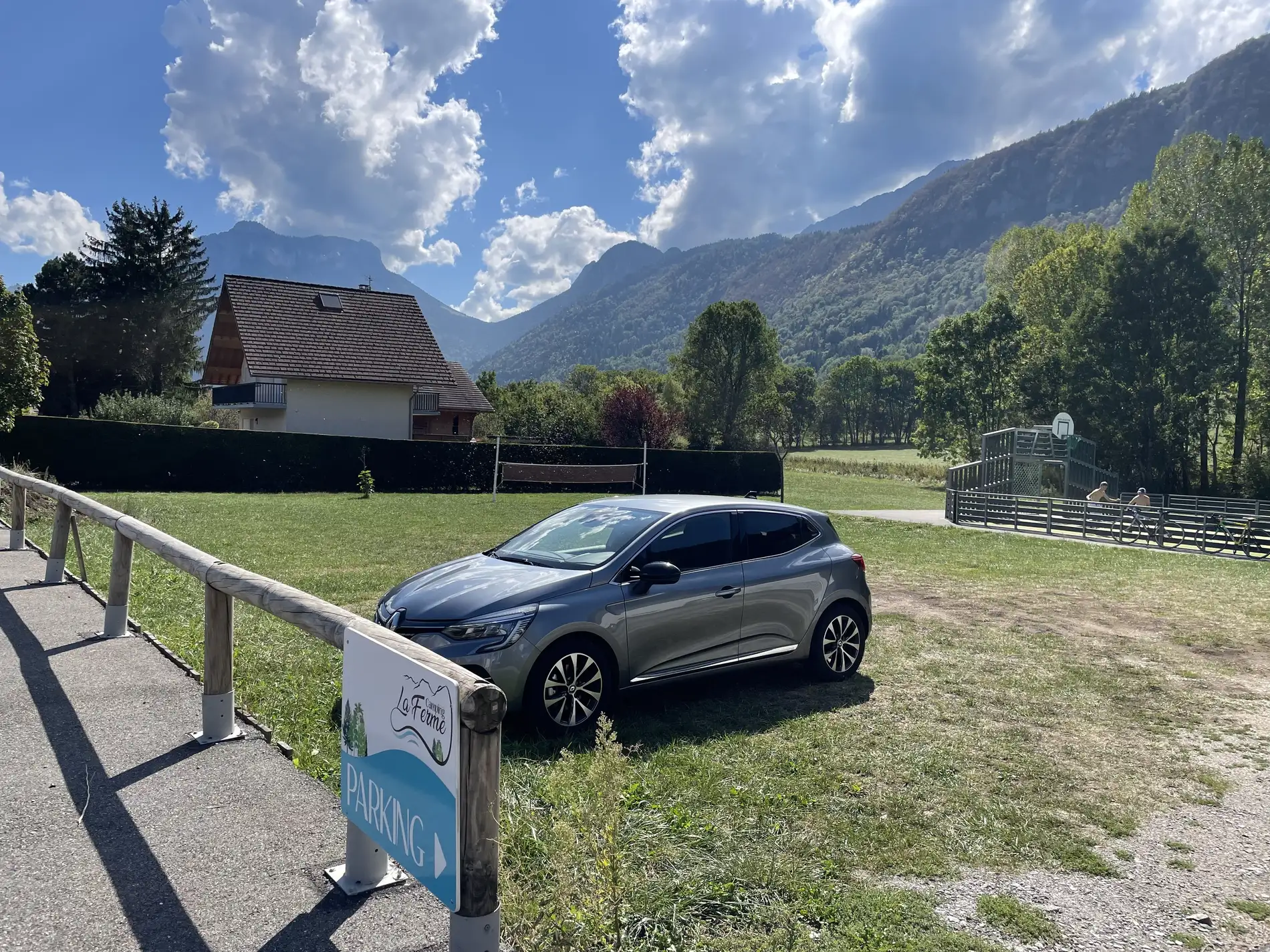 Parking extérieur